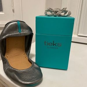 Tieks Flats